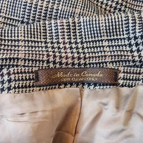 P.O.S.H. Newport Beach Brown Plaid Print Sz. 43T - Picture 10 of 11